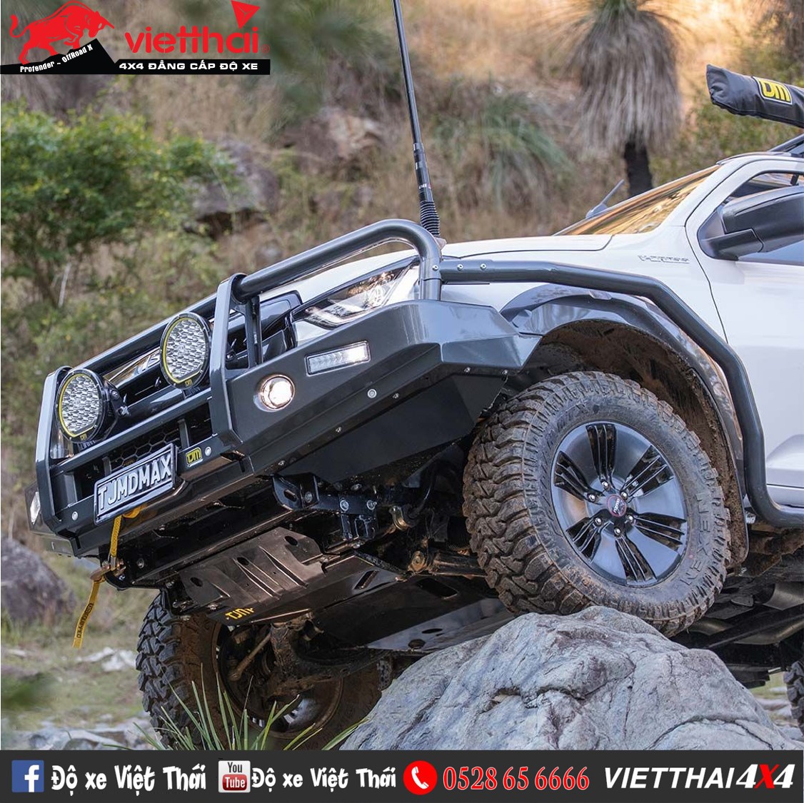 Bảo vệ hông TJM Modular Side Step ống 63 Đen dành cho Isuzu D-Max  2020